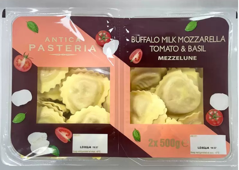 Antica Pasteria Buffalo Mozzarella & Tomato Mezzelune, 2 x 500g (1kg)